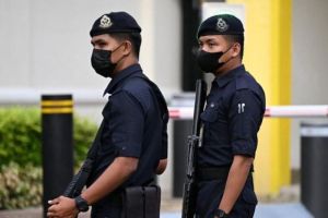 3 Orang Ditahan Di Malaysia Atas Tuduhan Memasok Senjata Kepada Pria Israel