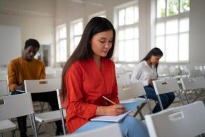 5 Hal yang Harus Dipersiapkan Menjelang Ujian Tengah Semester