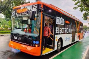 Bus Elektrik Transjakarta