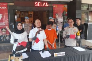Istri Hamil 4 Bulan Dianiaya Suami dengan Sajam