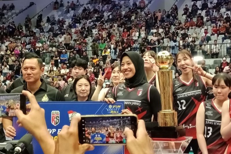 Megawati Jadi MVP dalam Laga Red Spark vs Indonesia All-Star